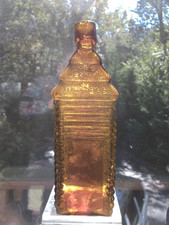 DRAKES PLANTATION BITTERS ~ 6 LOG ~ PAT 1862 In a nice yellow shade, mint.