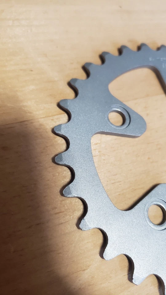 Plato vintage Shimano SG A-30 74 mm BCD NUEVO 9 velocidades retro Japón Foto 3 de 4