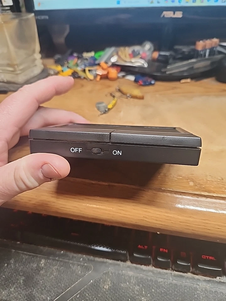 Perixx PERIPAD-704 Wireless Touchpad Portable Track Pad for Desktop and Laptop - Image 2 of 4