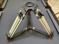 100mm Sachtler DA-100M Medium Aluminum Tripod Legs Tripods w/ Spreader