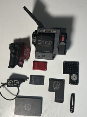 Red Scarlet-W DRAGON 5k Sensor Digital Cinema Camera Kit 739 Hours
