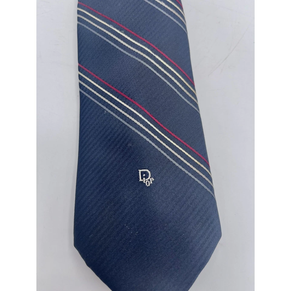 Gravata de seda Christian Dior vintage azul com listras vermelhas e creme - Imagem 3 de 3