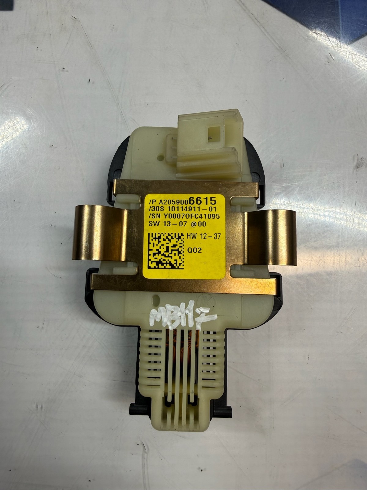 2015-2018 MERCEDES C300 SUN LOAD TEMPERATURE SENSOR A2059006615 OEM