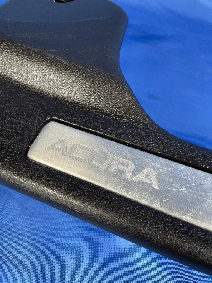 2015-2020 ACURA TLX 右后门踏板磨损窗台装饰 84211-TZ3 原始设备制造商 — 第 4/4 张图片