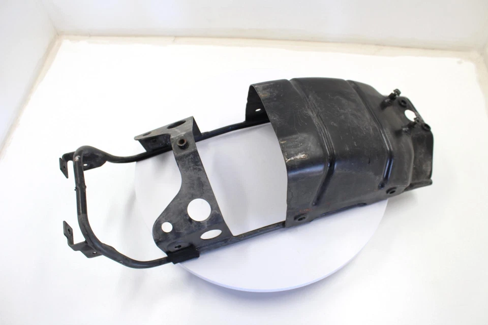 Suzuki Marauder 800 2004 OEM guardabarros trasero marco de soporte subchasis Foto 4 de 4