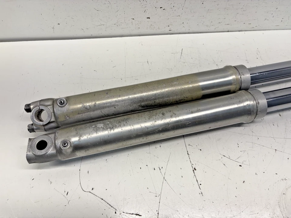 G2U Yamaha DT250 DT400 Front Forks  Suspension Assembly  NICE CHROME 197576 - Imagem 2 de 4