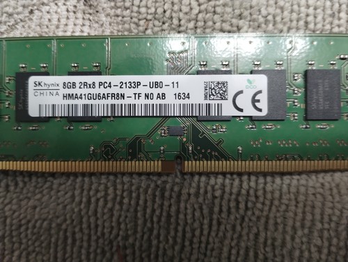 SK hynix 8GB 2Rx8 2133MHz 288-pin DIMM DDR4 RAM Memory Module