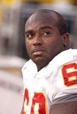 Will Shields Kansas City Chiefs looks on v the Oakland Raiders at - 2004 Photo 2