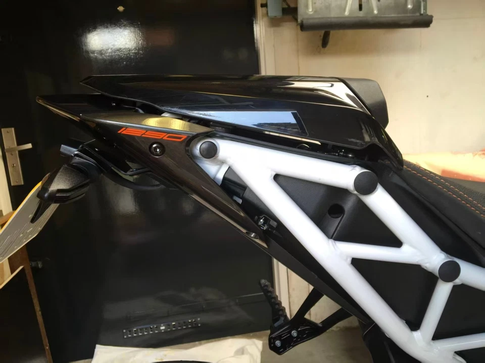 Cubierta de asiento de pasajero trasero para KTM 1290 Super DUKE/R 20-23 carenado capucha Foto 4 de 4