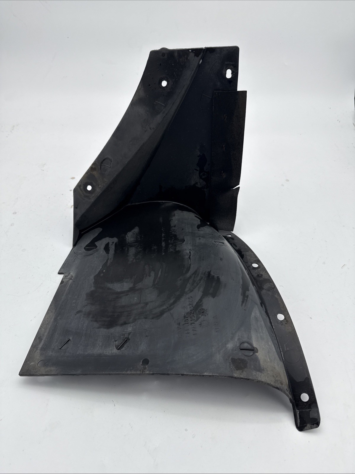05-13 CHEVROLET CORVETTE C6 FRONT LEFT DRIVER SIDE WHEELHOUSE REAR LINER OEM
