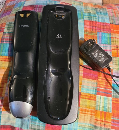 Logitech Harmony One Control Remoto Universal con Cargador Base Funcionando Convertidor - Imagen 5 de 11