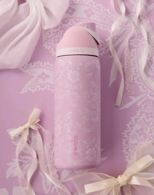 Owala Freesip 32oz Girl Pink Ribbon Toile UO Urban Outfitters Cup