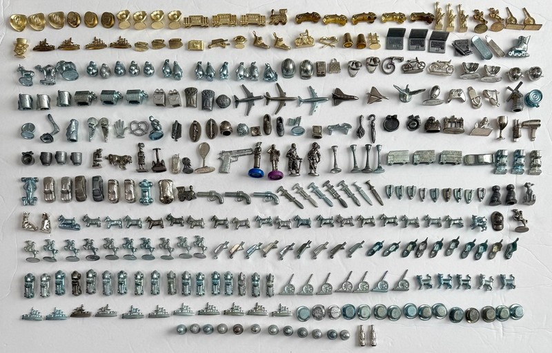 Monopoly & Other Board Game Tokens Parts Replacement 300+ Pieces 3lbs 10ozs
