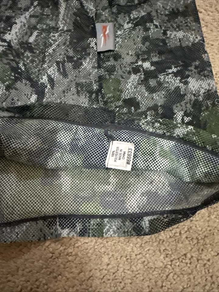 Sitka Forest Mesh Mask - Image 3 of 3