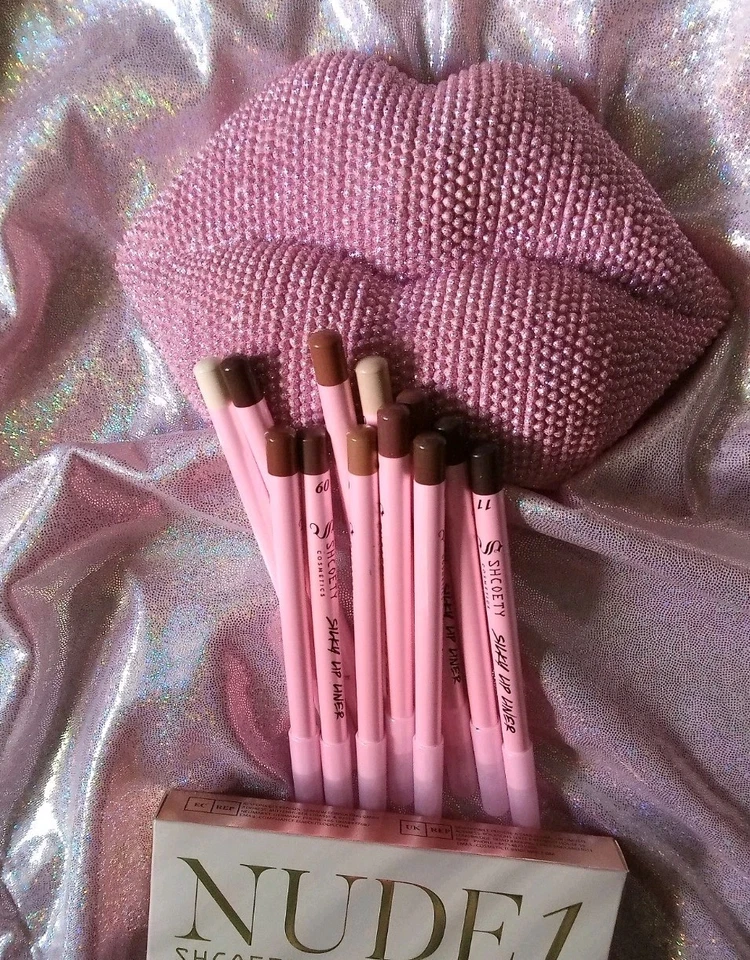 Lip Liner Satin Smudge Proof - Image 4 of 4