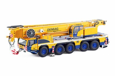 IMC 31-0207 Tadano Demag AC250-5 Hydraulic Mobile Crane 1/50