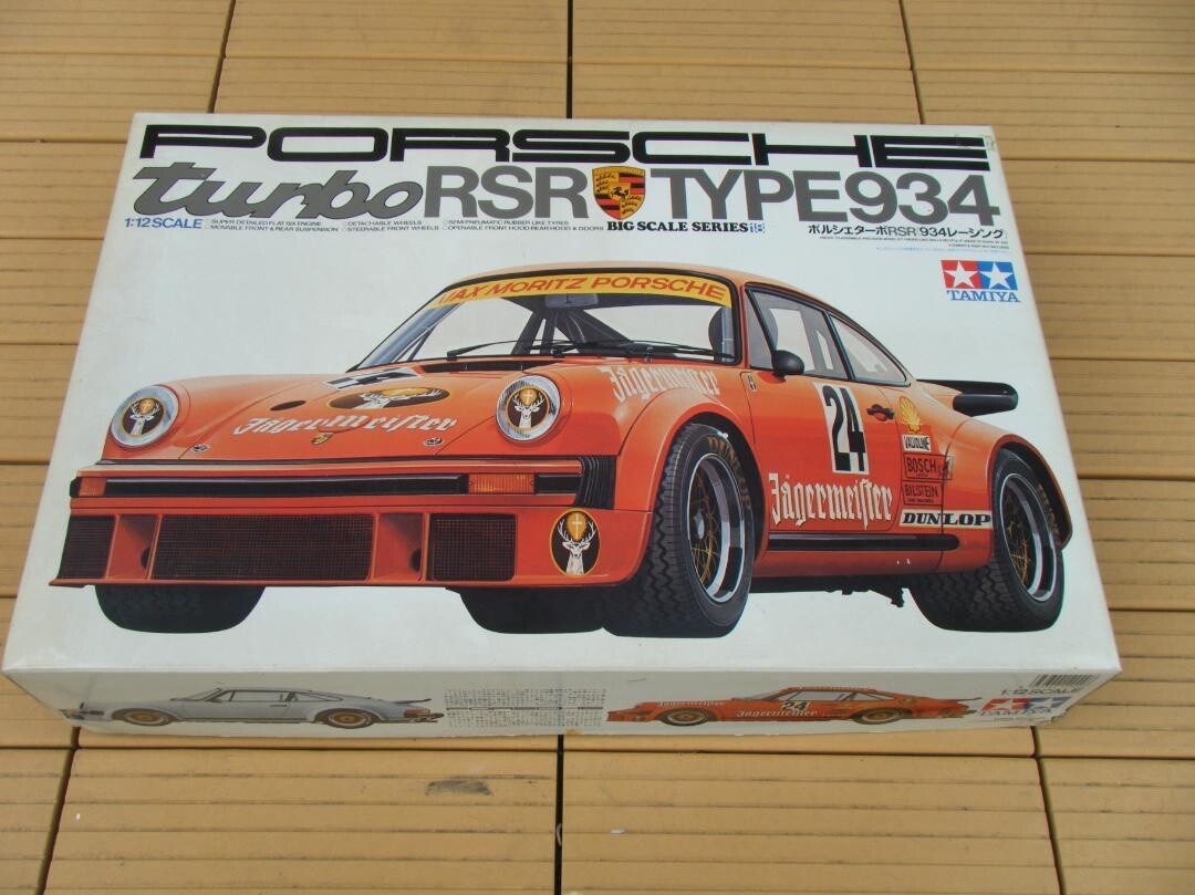 Tamiya Porsche Turbo RSR Type 934 1/12 Vintage 1:12 Tamiya Porsche