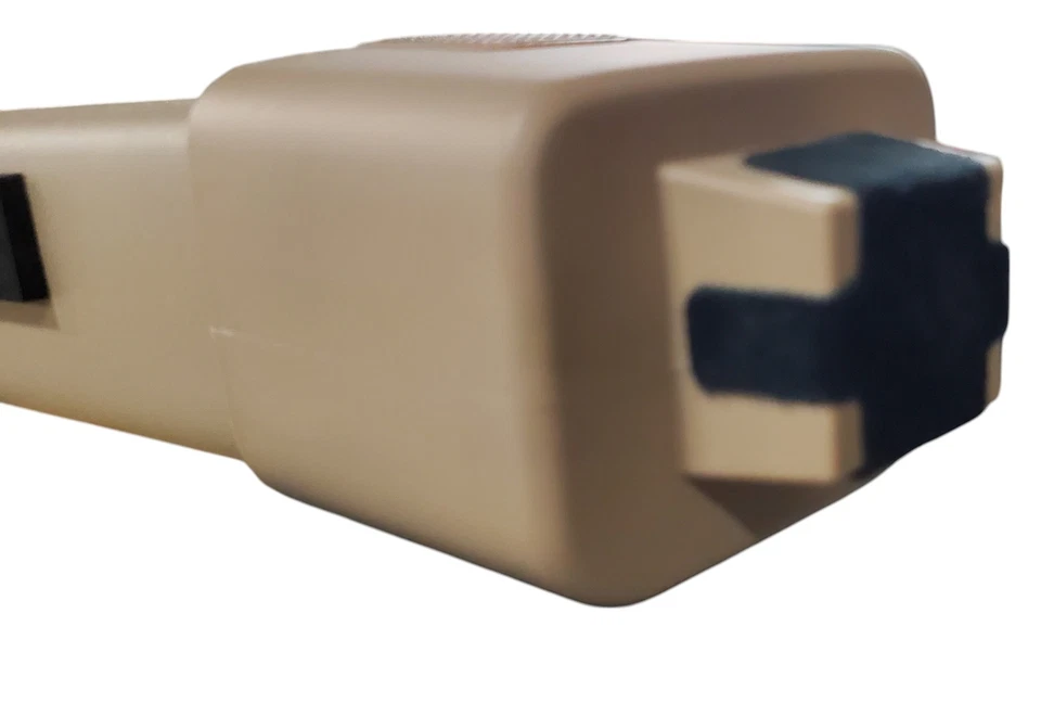 FITS 2008-2010 SATURN VUE LUGGAGE SHADE 20799623 -  NEW OEM - Image 2 of 4