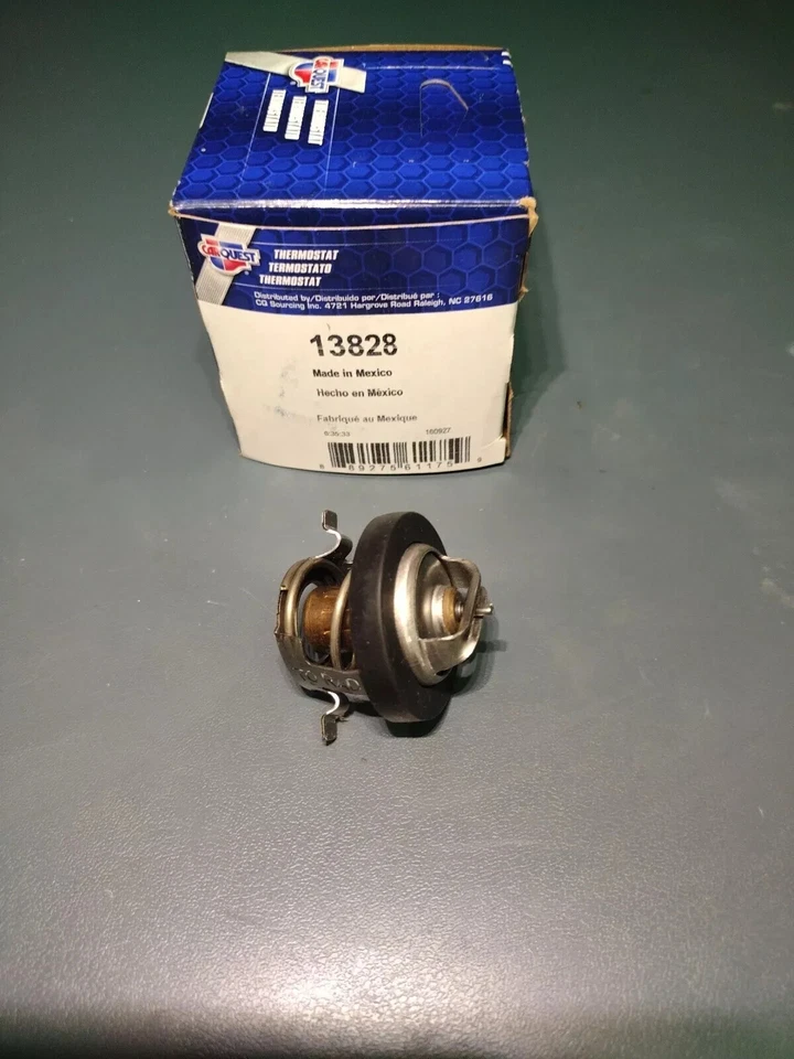 Conjunto de termostato automotriz Carquest Premium 180 grados con módulo de sellado 13828 Foto 2 de 2
