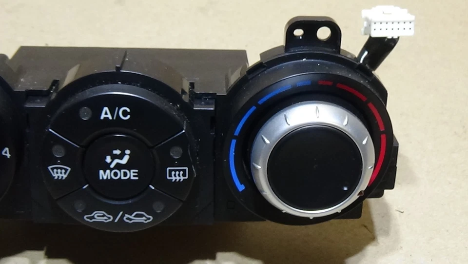 2004-2008 Mazda RX-8 AC Heater Climate Control Switch - Image 2 of 4