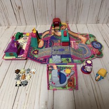 Vintage Pound Puppy Circus Van Bus Playset with Figures and Accessories 1995