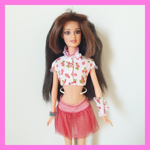 Barbie Fashion Fever Tokyo Pop Teresa 2004 Dark Brown Hair G9011