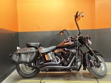 2017 Harley-Davidson® FLSTC - Heritage Softail® Classic 