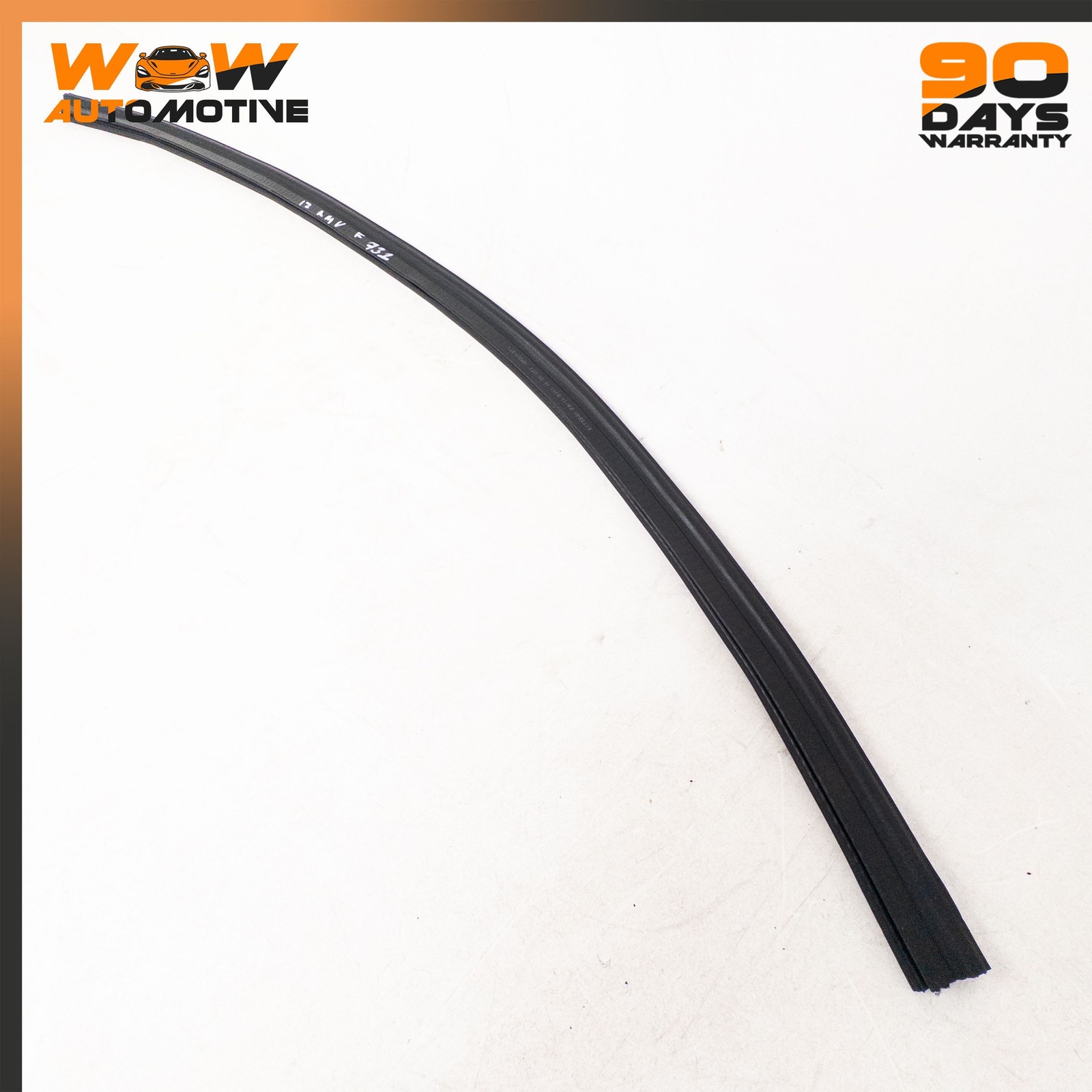05-24 ASTON MARTIN V8 VANTAGE DB9 HOOD BONNET REARWARD WEATHERSTRIP SEAL OEM
