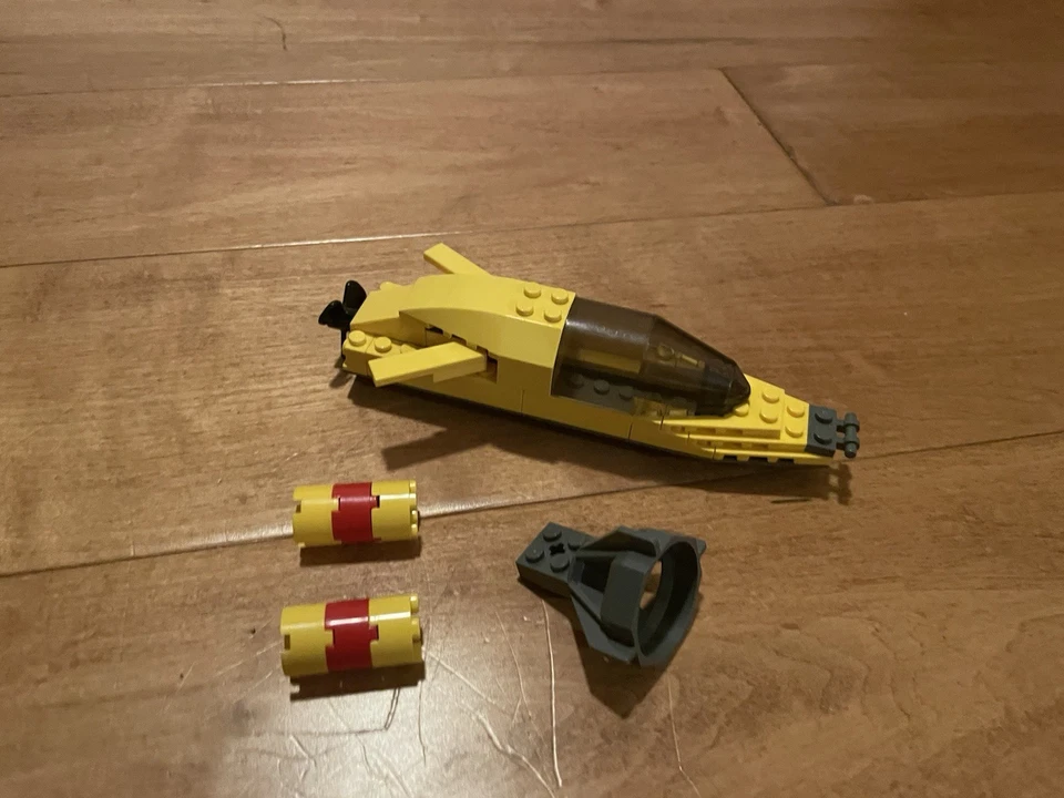 LEGO CREATOR: Underwater Exploration (4888) - Image 4 of 4