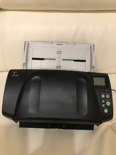 Fujitsu FI-7160 Document Scanner w/ Power adapter - Photo 3/7