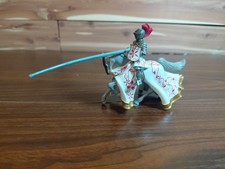 1 Horseback Knight W Lance From W Britains Tournament Knights Diorama Set 08761