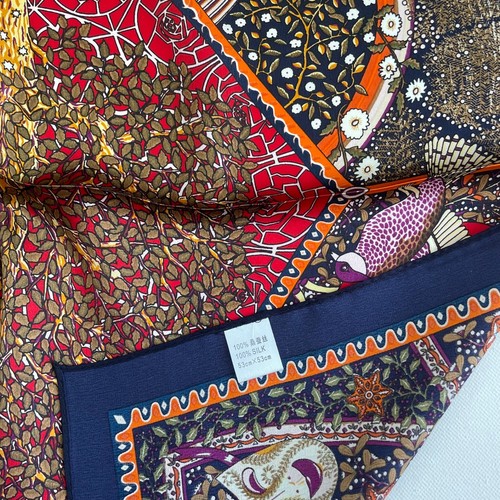 100% Pure Mulberry Silk Multicolour Scarf -Collection IX - Picture 6 of 30