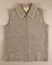 Women's Woolrich 100 Wool Vest Zippered NWOT Size Small Really Nice