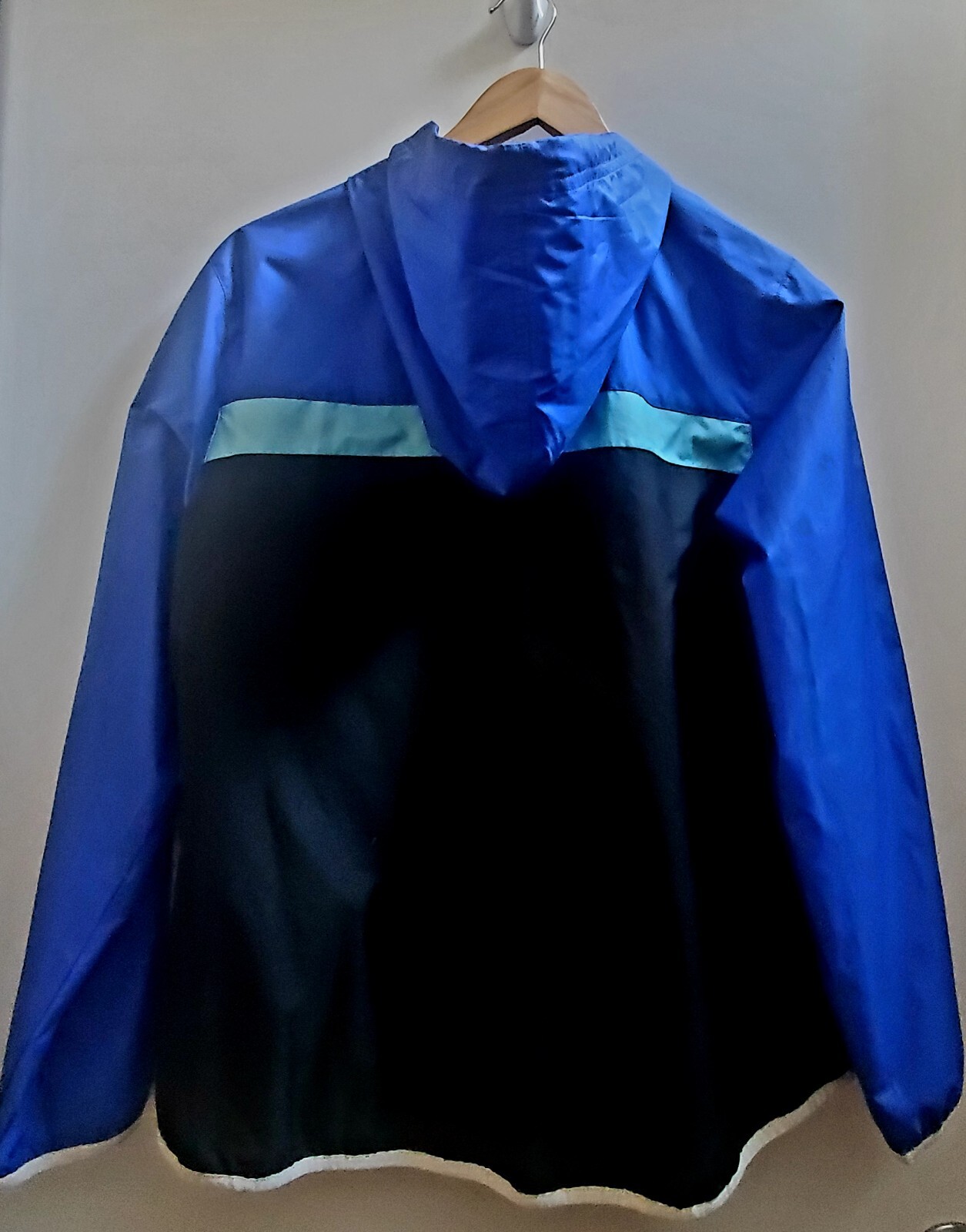 Fila Sport Track Jacket Windbreaker Live in Motion LG Blu Aq Blk Wht Felpa con Felpa con Cerniera