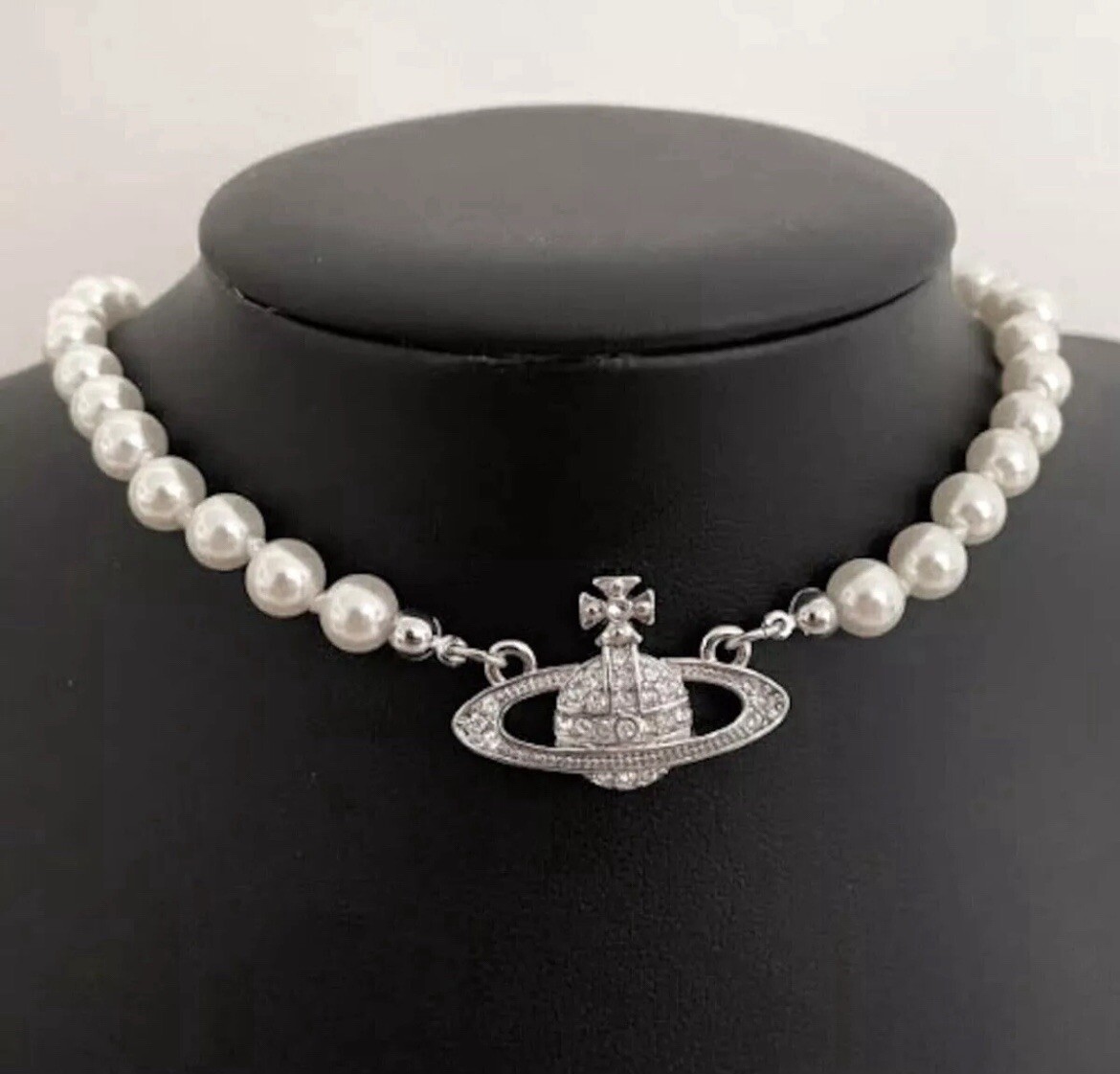 Vivienne Westwood Silver White Pearl Necklace Choker Chain