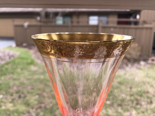 Morgantown # 7653 9 Oz Goblet 8" * 3.5" #31 Gold Band - Pink Diamond Optic Bowl - Picture 6 of 7
