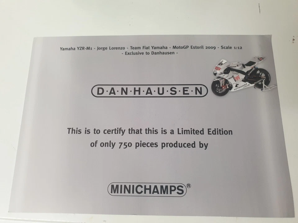 1/12 Minichamps 2009 Jorge Lorenzo Yamaha Estoril SIGNED with COA - Image 3 of 4