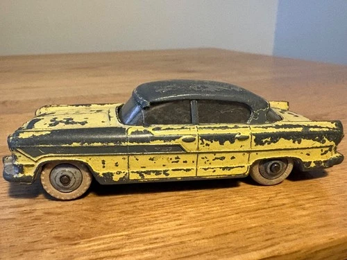 VINTAGE DINKY TOYS - HUDSON HORNET  - 174 - MECCANO