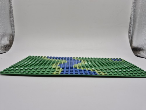 Vintage 1990 Lego 6071 Forestman's Crossing 16x32 Printed River Baseplate Only - Picture 15 of 15