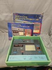 Electronic Project Lab- 300 In One- Radio Shack- 28-270- Science Fair