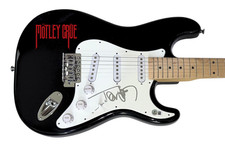 Tommy Lee Motley Crue Signed Autograph Electric Guitar Beckett COA