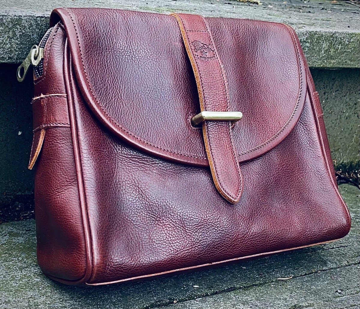 Il Bisonte Vintage Brass Hardware Limited Edition Heavy Leather Clutch Bag