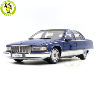 1/18 Diecast Model Car Friends Gifts For Cadillac Fleetwood Blue