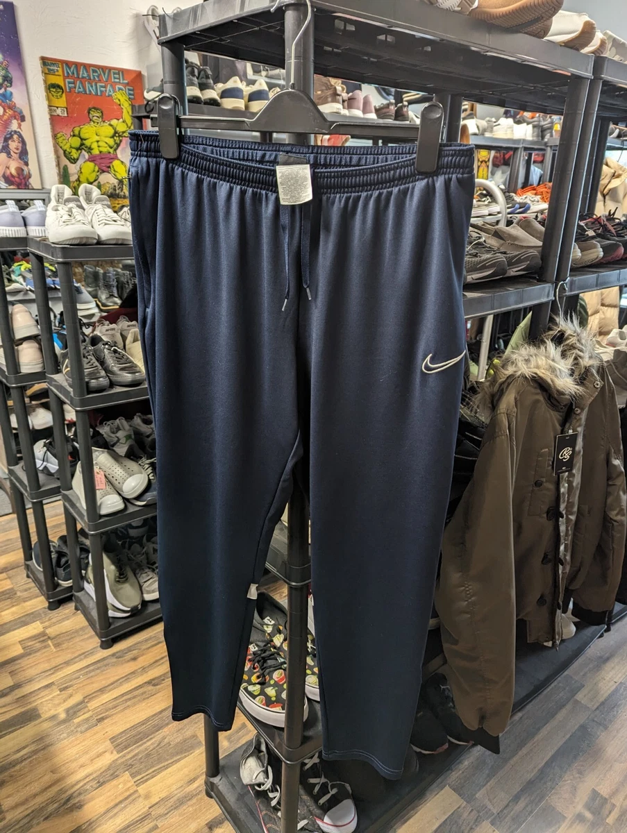Xxl nike tracksuit bottoms hot sale