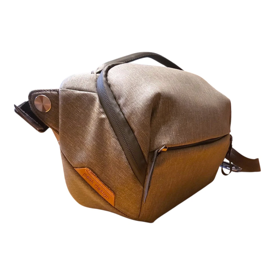 Peak Design The Everyday Sling 5L Gray Grey Seatbelt Strap - Image 2 of 4