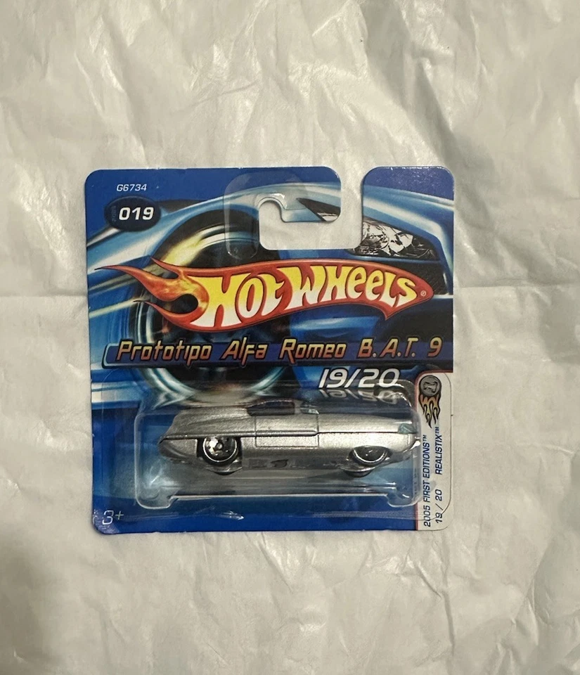 Hot Wheels 2005 первое издание 19/20 Realistix Prototipo Alfa Romeo B.A.T. 9 019 - Изображение 2 из 3