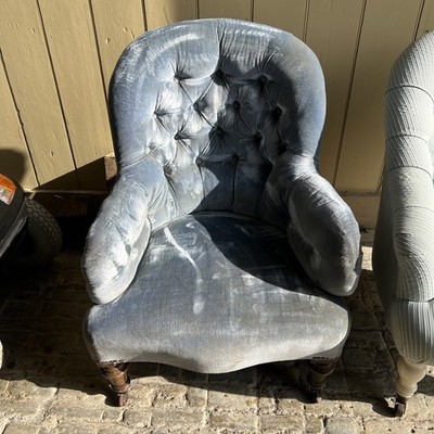 Antique Button Back Victorian Nursing Chair with Castors Good