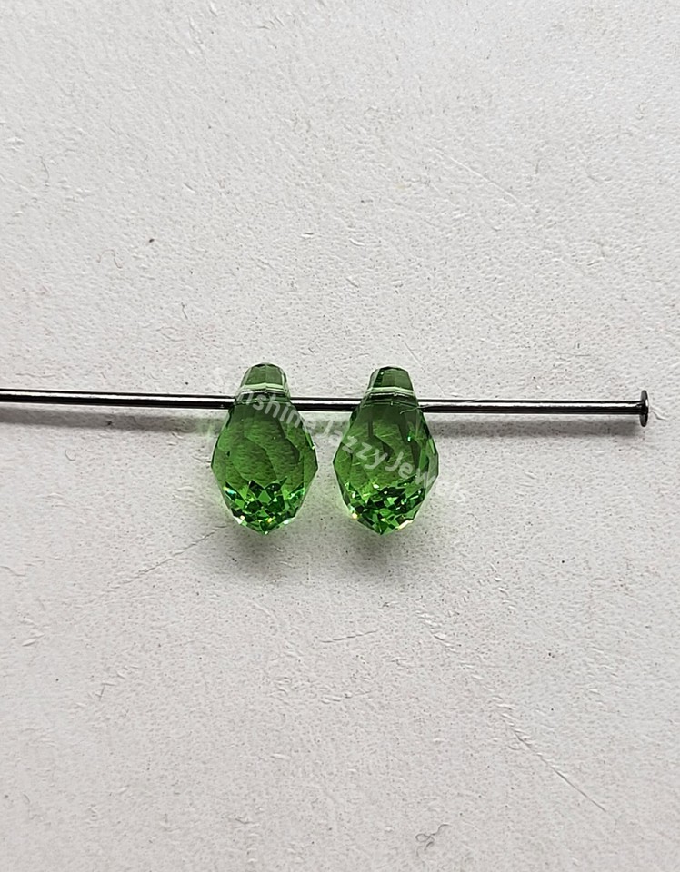 Péridot du Pakistan // 11,47 carats En vente sur Péridot du Pakistan // 11,47 carats En vente sur