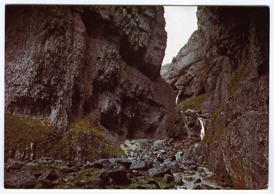1980er Yorkshire Postkarte Gordale Narbe Kalkstein Schlucht Malham unbesendet J A Dixon