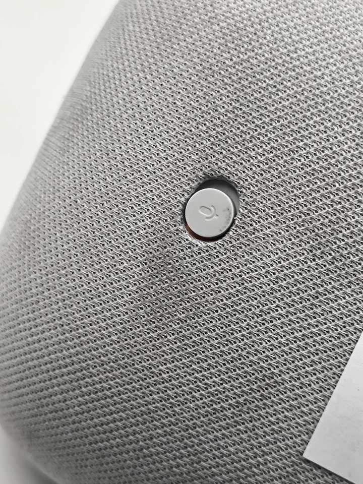 Altavoz Google Home Modelo GXCA6 - Solo Para Piezas, No Funciona - Imagen 3 de 4